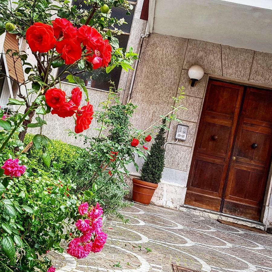 Vatican Luxury Corner Apartment Rom